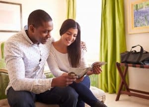 couple is reading a magazine